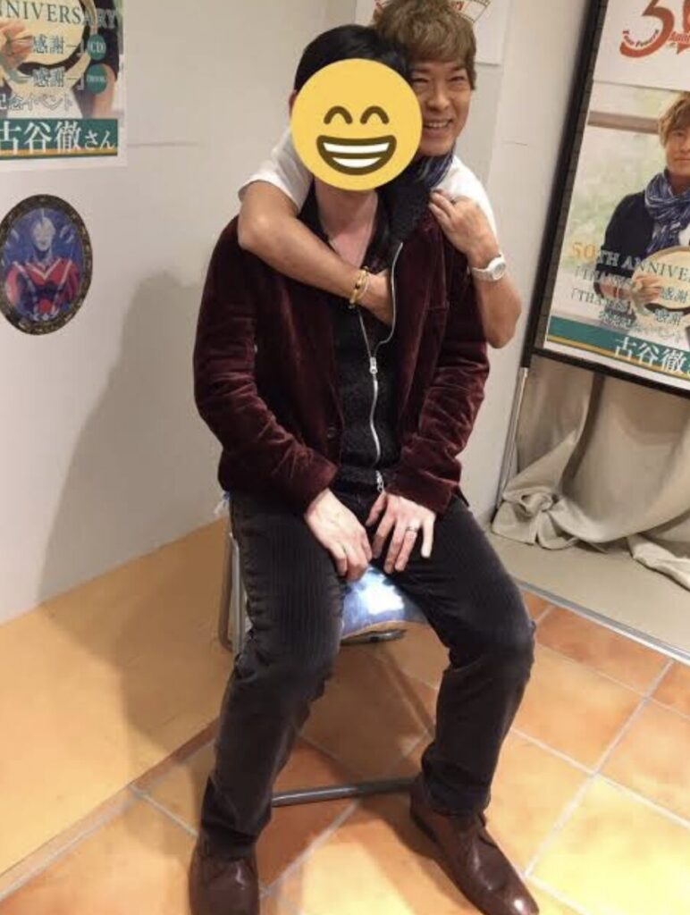古谷徹の濃厚ファンサ画像5選!添い寝や恋人繋ぎにファン反応は? – Sのエンタメ